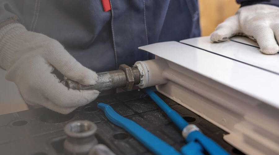 Burst Pipe Repair in Delhi, LA